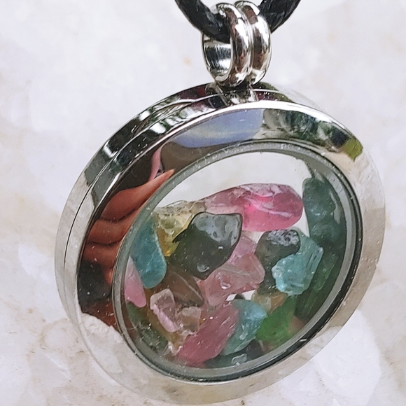 Watermelon Tourmaline Chip Necklace - Picture 4 of 8